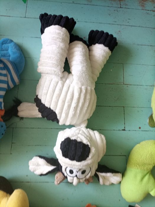 Телепузик півень курча ведмедик заєць  бджілка майя