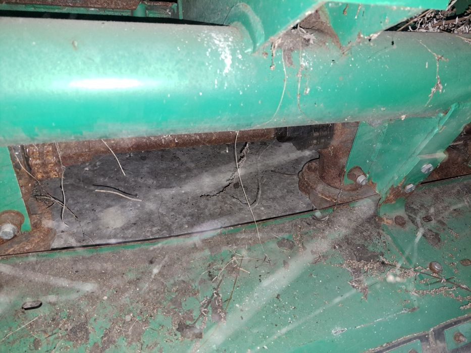 Жатка КМС 8-15 майже нова