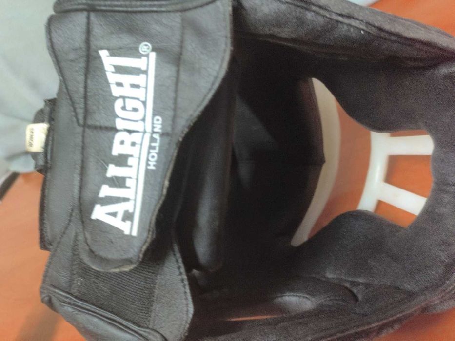 Kask bokserski ALLRIGHT Senior z odpinaną kratą – sparingowy