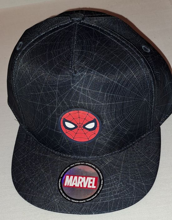 Boné Marvel da H&M (Novo): Tam 8-11 Anos