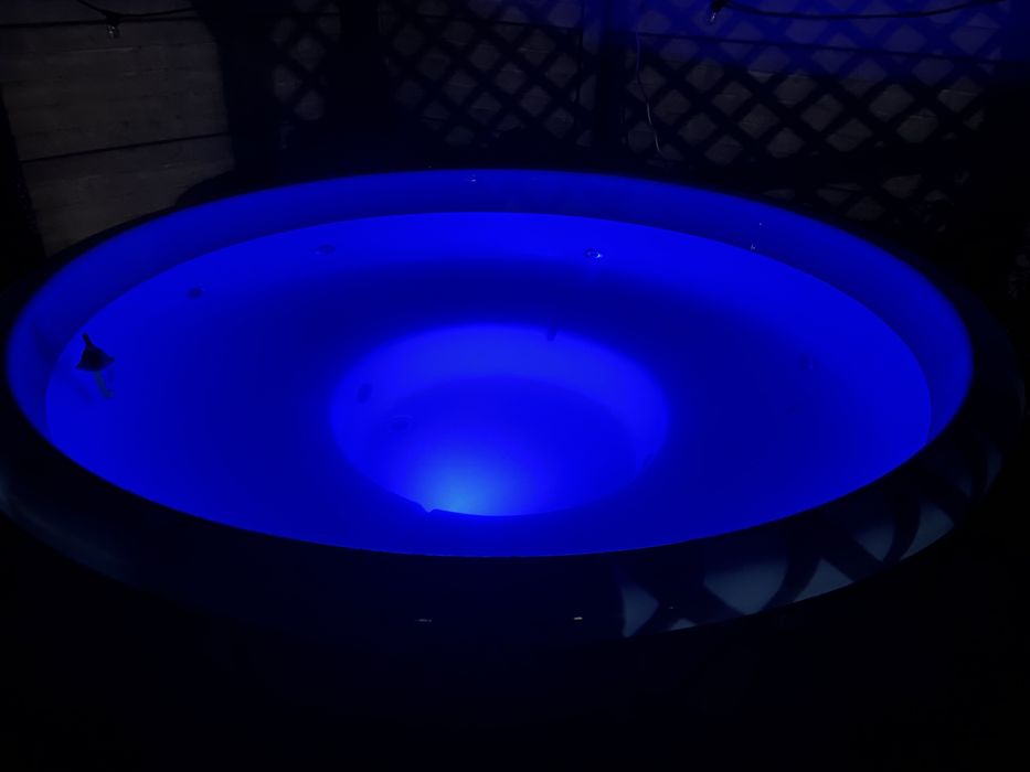 Будинок | Чан | Басейн Все разом. Подобова оренда Бориспіль