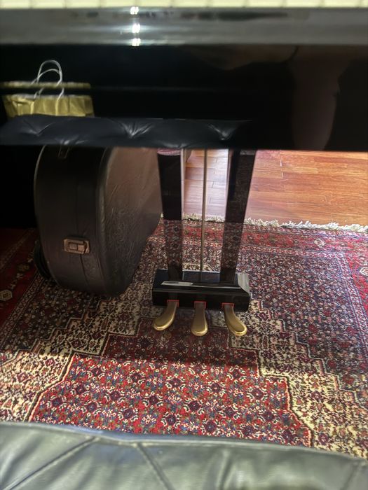 Piano Yamaha C5 para aluguer