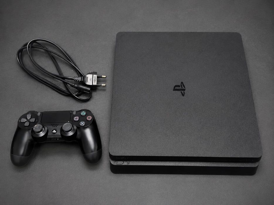 PS4 Slim 1TB + Comando Original + 2 Jogos