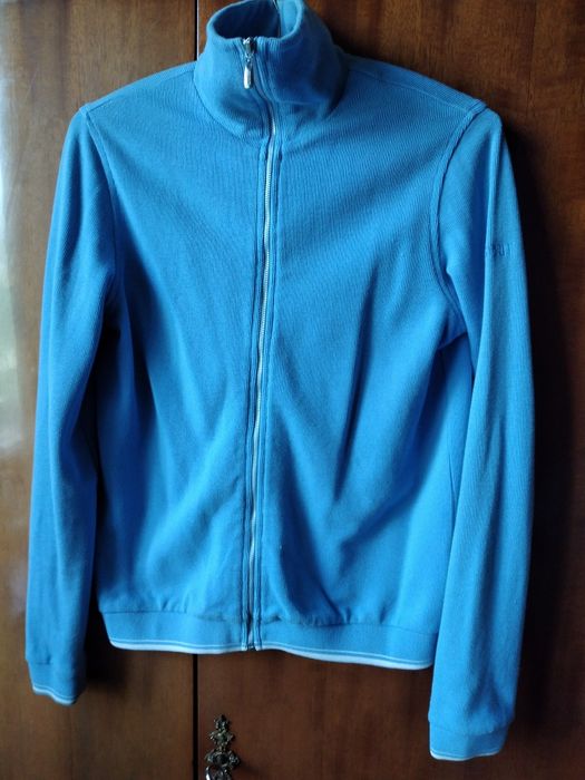Bluza Esprit, bez kaptura.