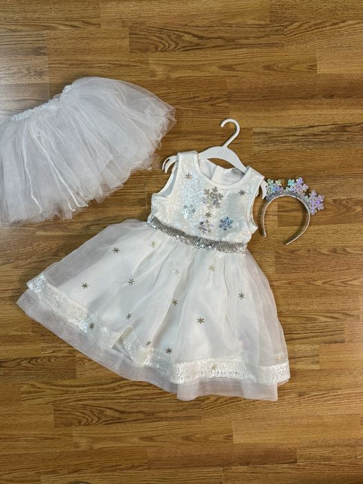 Новогодний костюм  Снежинки