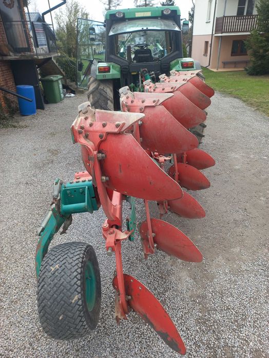 Pług Kverneland Ecomat Vario 5 pługi  skibowe obrotowe liniowanie