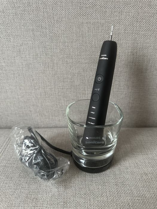 Philips Sonicare DiamondClean 9000 - szczoteczka soniczna