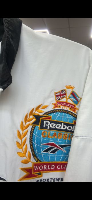 Куртка Reebok world class