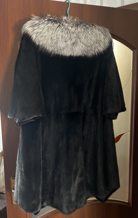Новая! Натуральная норковая шуба с мехом чернобурки