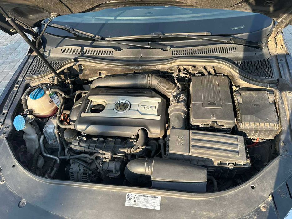 Volkswagen CC / Passat CC 2010