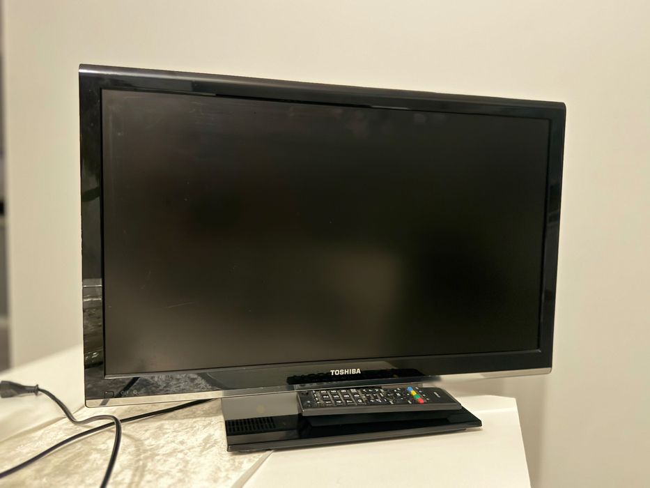 TELEWIZOR TOSHIBA 23 cale pilot monitor do komputera