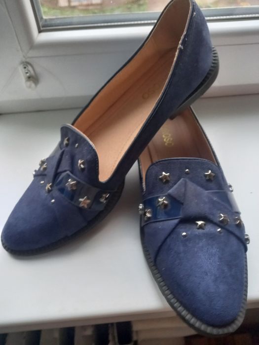 Продам туфли 41р