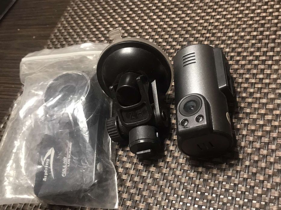 Видеорегистратор . Новый.