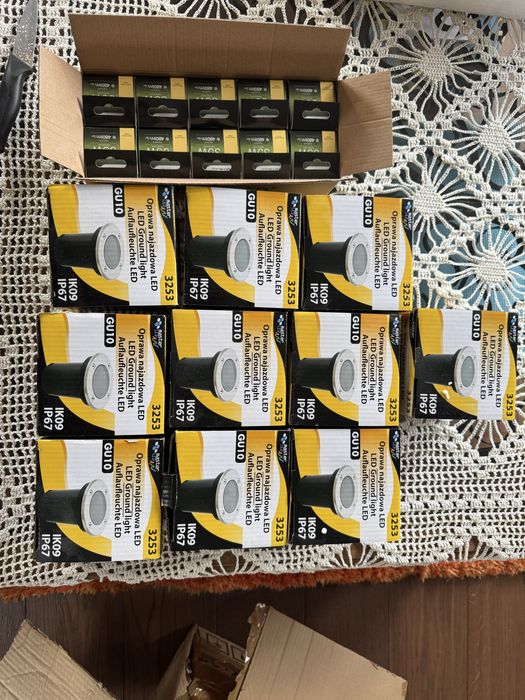 10szt oprawa najazdowa LED GU10, IK09, IP67 z żarówkami LED 35W
