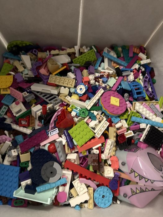 Lego friends pudelko