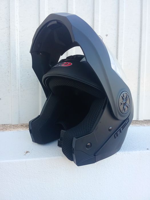 Capacete modular