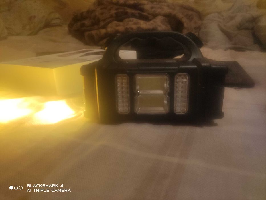 Фонарик лампа повербанк