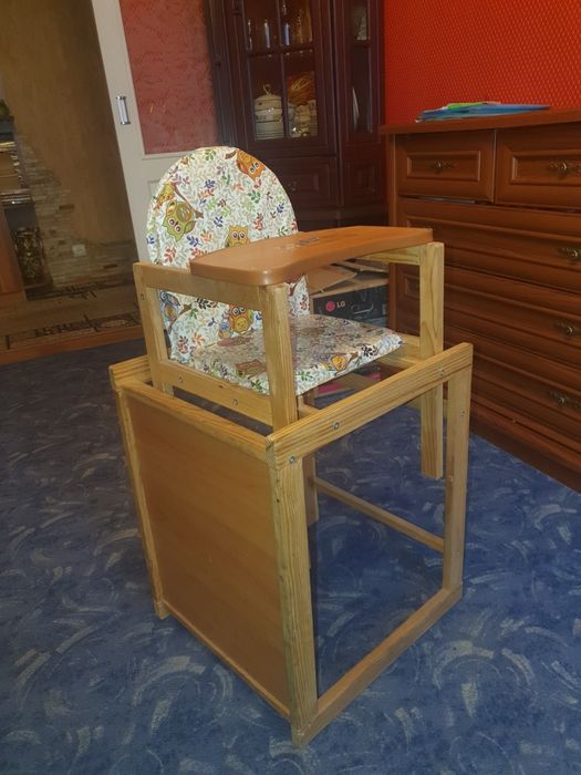 Стул для кормления