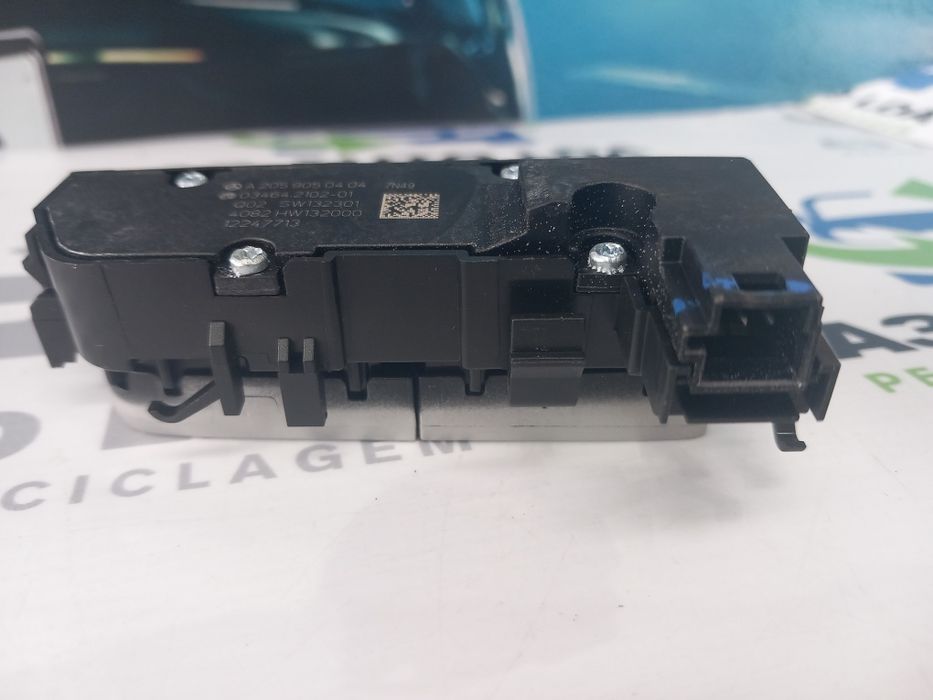 Botão interruptor aquecimento dos bancos direito Mercedes W205