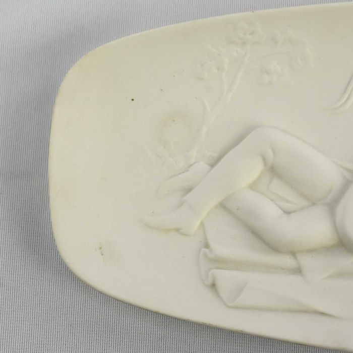 Placa / covilhete “Jasper Ware” em biscuit Artibus nº 3