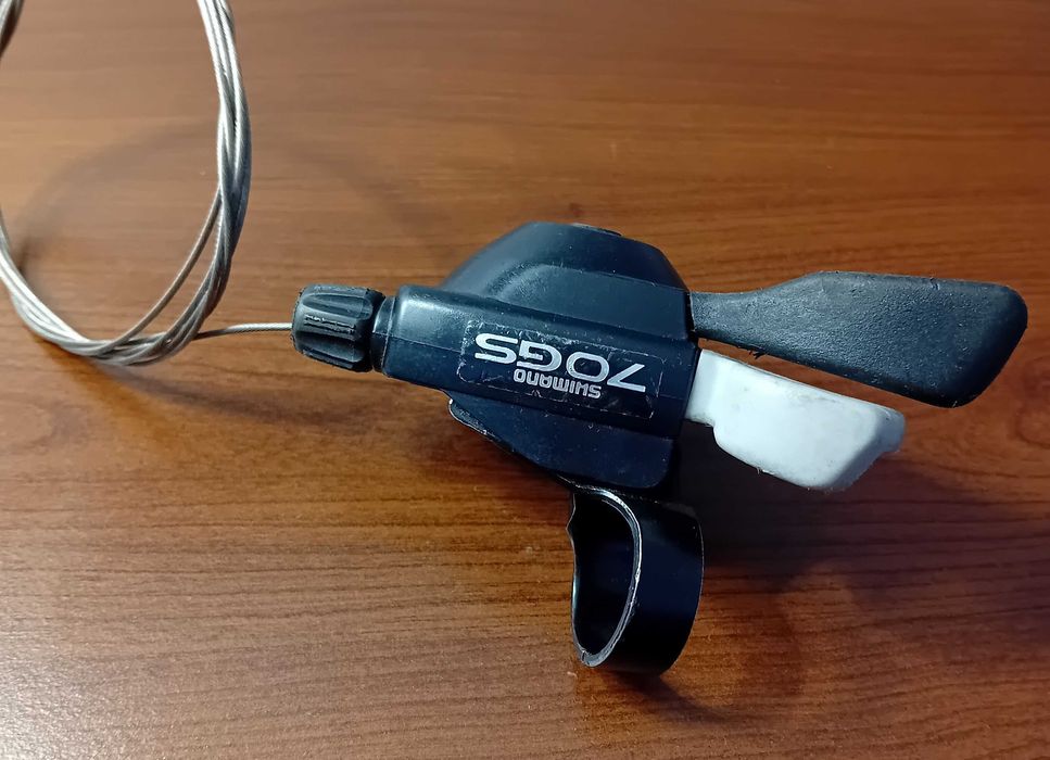 Retro manetka ,dźwignia przerzutki Shimano 70GS, ST-M010 /nowa