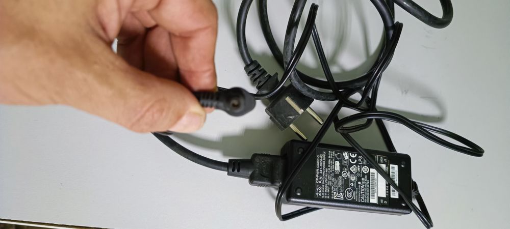 Блок живлення до IP-телефона Cisco CP-PWR-CUBE-3 (PSC-18U-480)