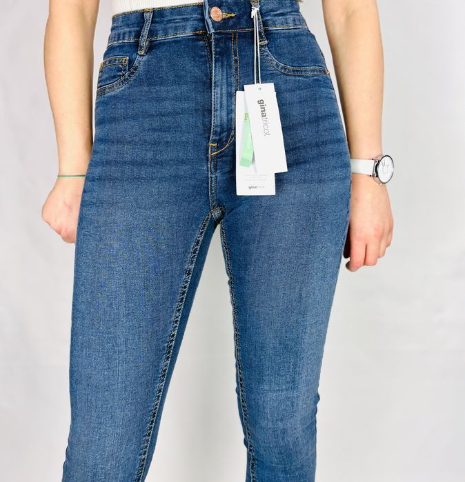 Ciemnoniebieskie jeansy z wysokim stanem S 36