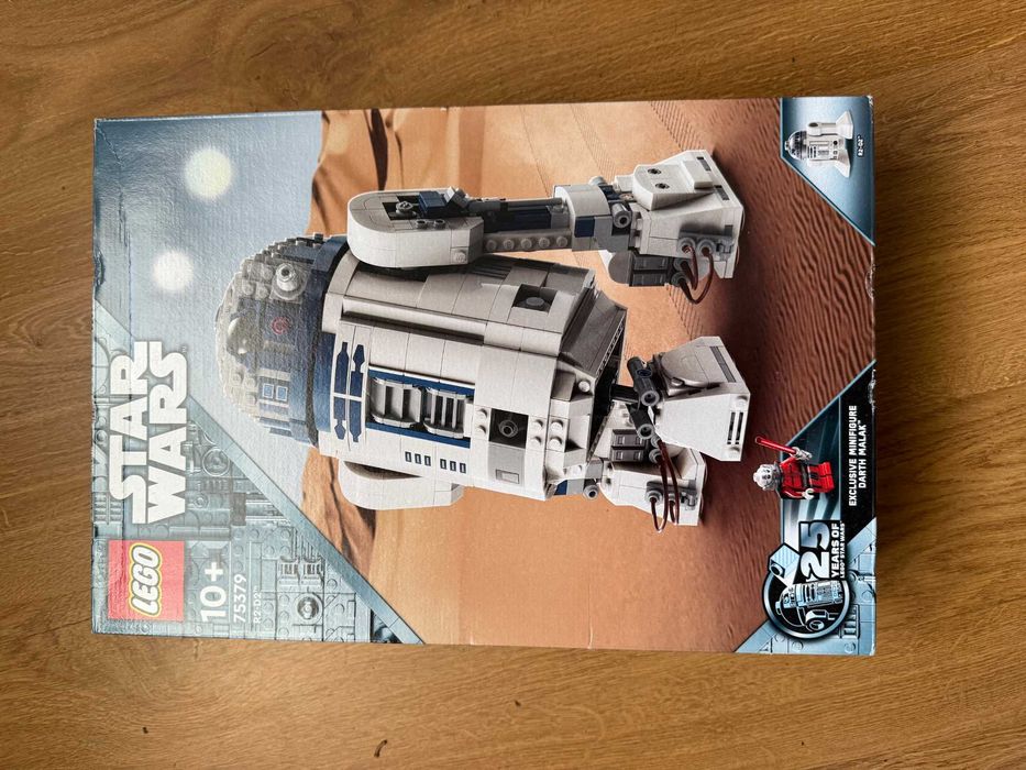 Lego 75379 R2-D2 Novo selado