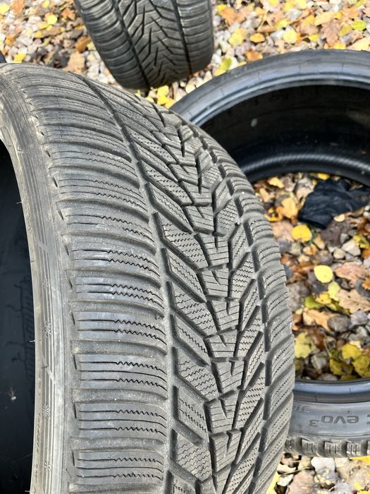 Opony Zimowe Hankook Winter EVO 3 Mercedes 4door 21 cali