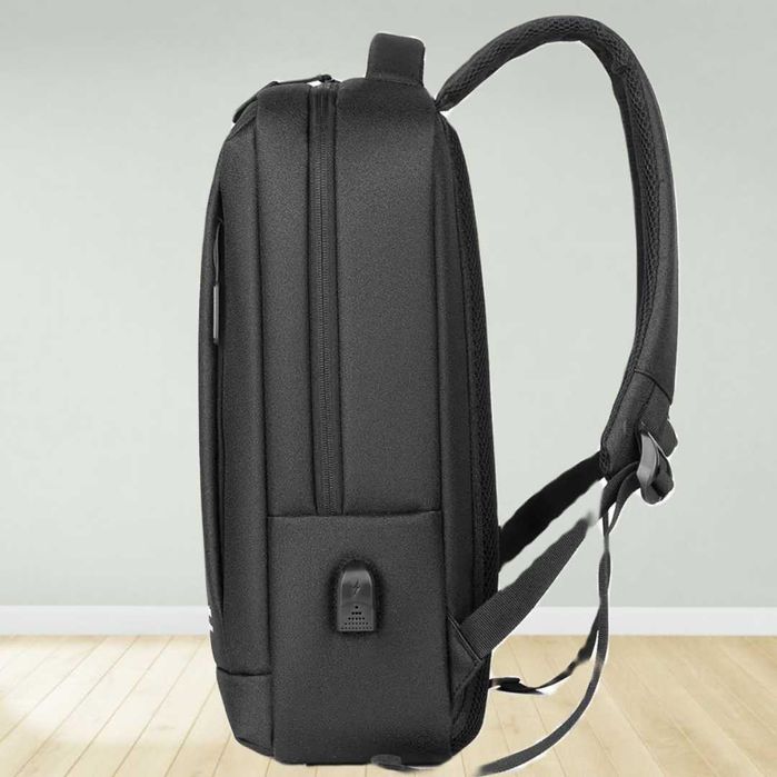 Рюкзак протиударний для ноутбука 15,6" з USB