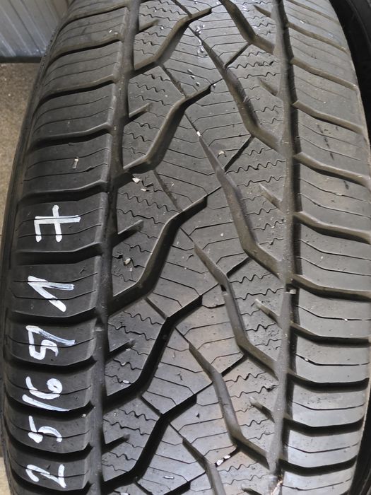 225/55R15 Barum Quartisc5 2021r