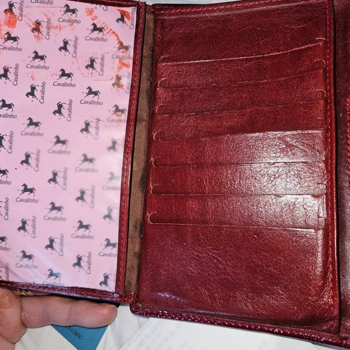 Vendo mochila + porta moedas cavalinho