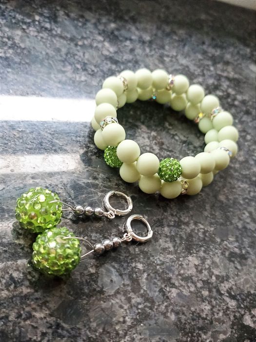 Śliczny zestaw AKSURcia