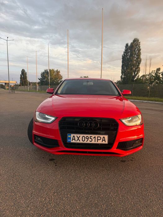 Ауди А4б8 2015.