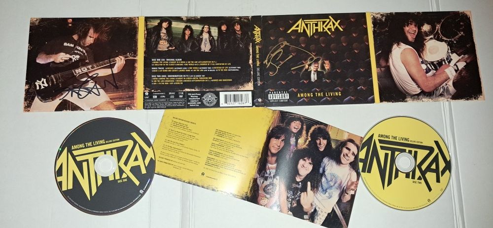 Anthrax CD/DVD з автографами