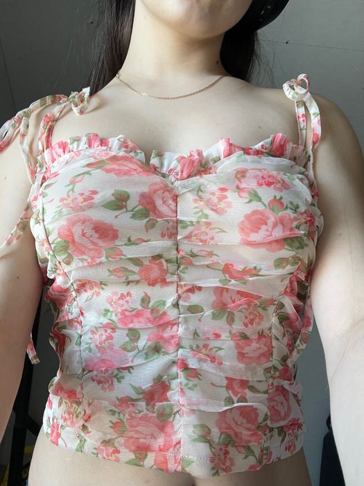 Coquette style crop tops