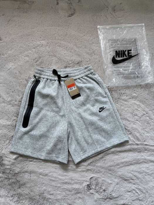 Nike Tech Fleece