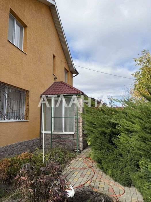 Добротный и ухоженный дом площадью 120 м², участок 9 соток.