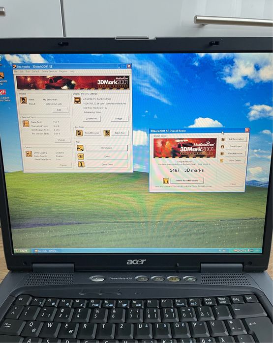 Laptop Ati mobile 7500 windows xp retro pentium 4