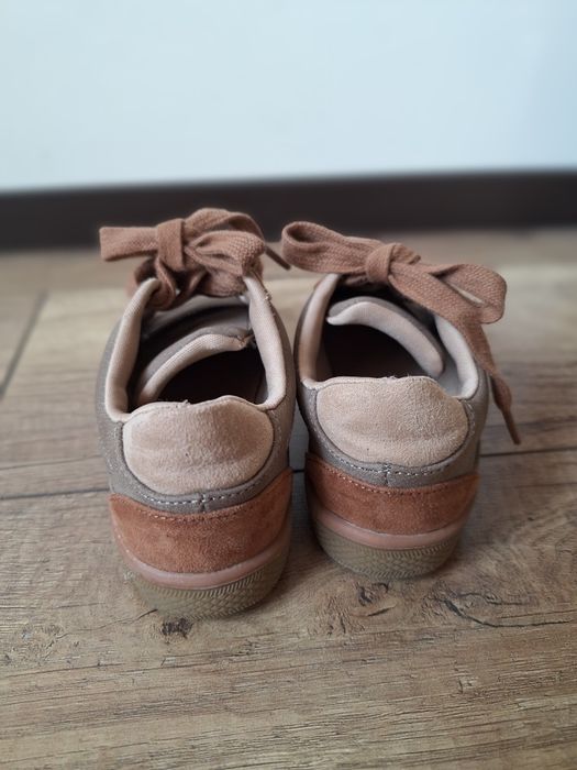 Buty chłopięce na jesień rozm. 26 dł. wkładki 16,5 cm
