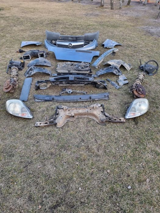 Передок Opel Vivaro опель віваро 2.5 2009 рік