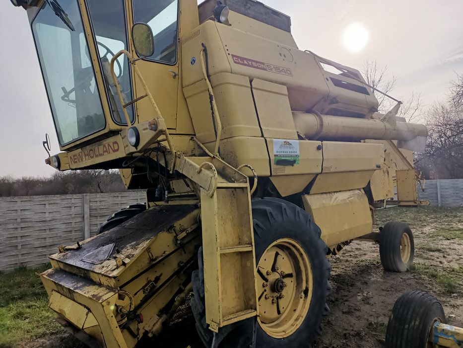 Kombajn New Holland S 1540 heder sieczkarnia