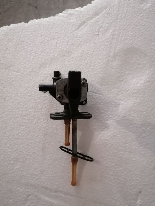 Torneira gasolina bandit 600