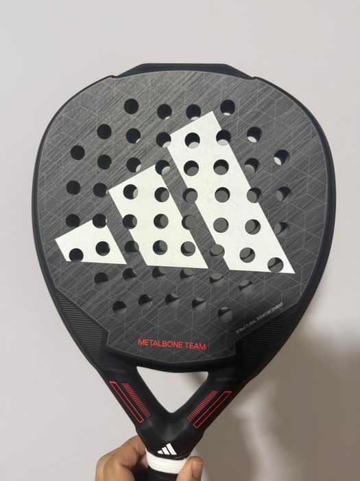 Raquete padel adidas atk
