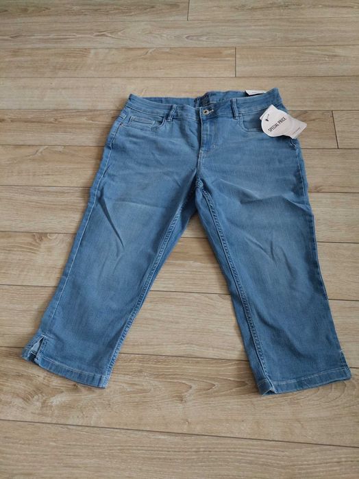 Spodenki 3/4 jeansowe