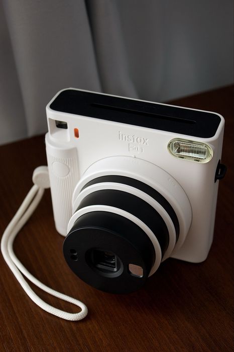 Фотоапарат Fujifilm Instax Square SQ1 Chalk White (Полароїд)
