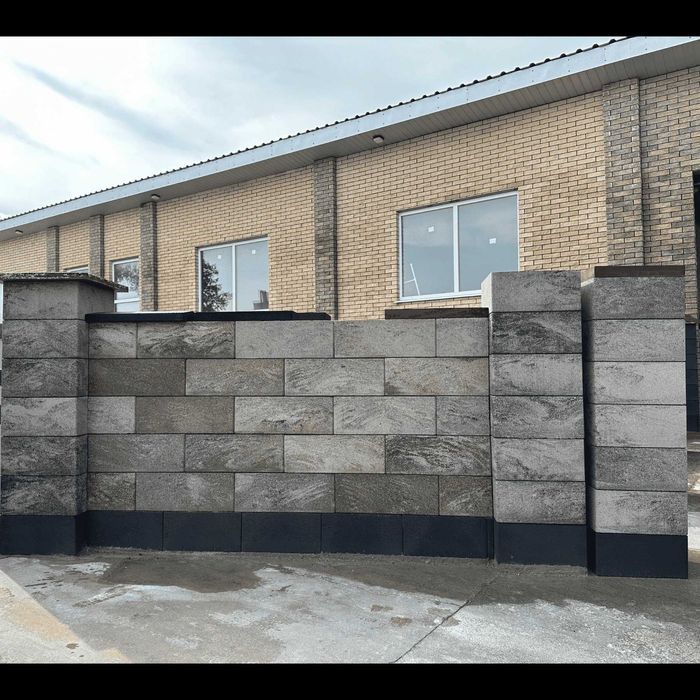 Блоки на стовпчики, стовпчикові блоки, стовпчики для огорожі