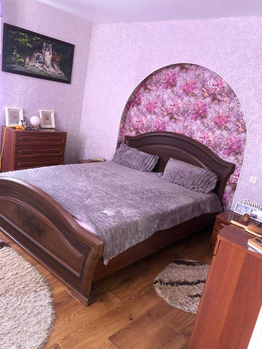 Продам будинок в центрі м. Мерефа.