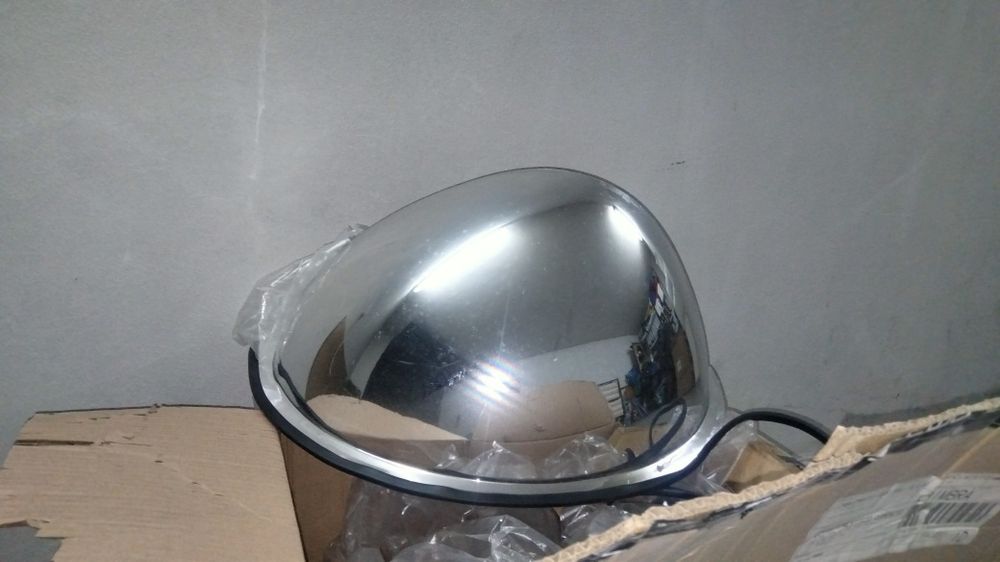 Espelho semiesférico