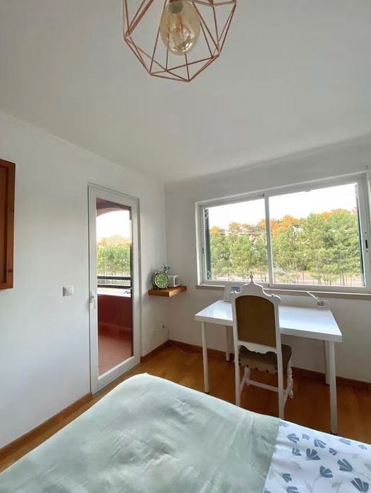 Vendo Apartamento na Herdade da Aroeira.